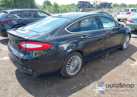 2013 Ford Fusion Titanium z USA, uszkodzony, nr VIN 3FA6P0D98DR203454